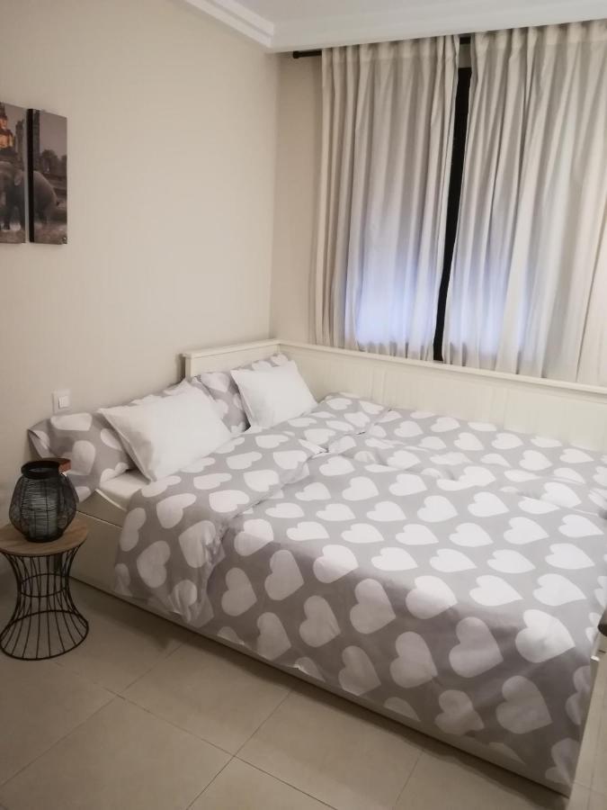 אדחה Paula Pool Apartment Adeje מראה חיצוני תמונה