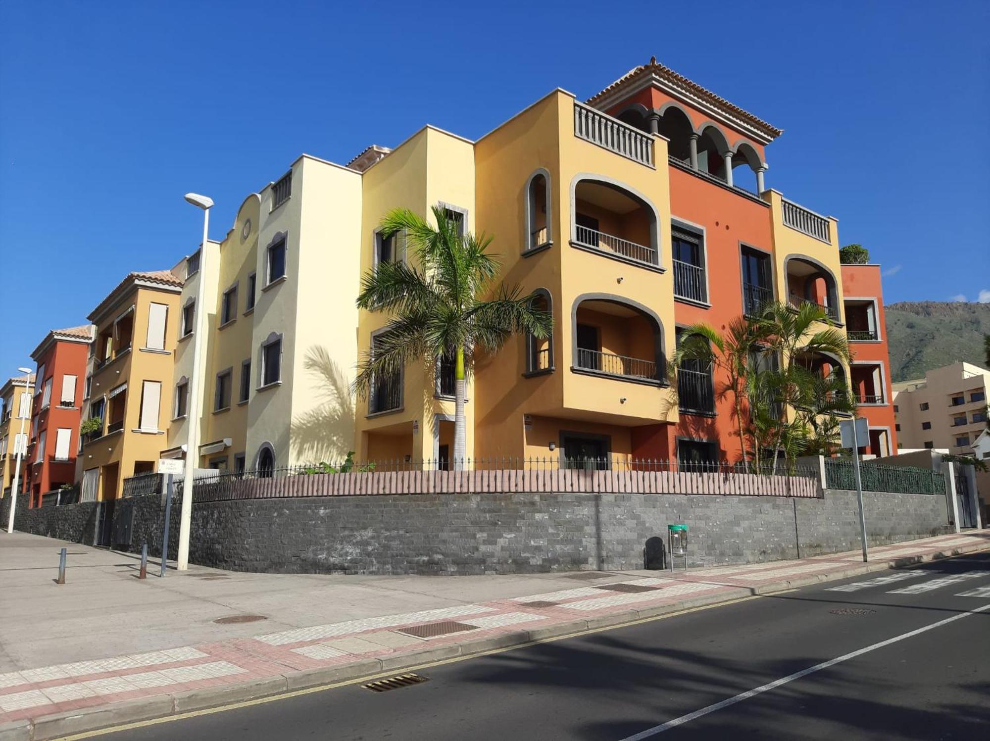 אדחה Paula Pool Apartment Adeje מראה חיצוני תמונה