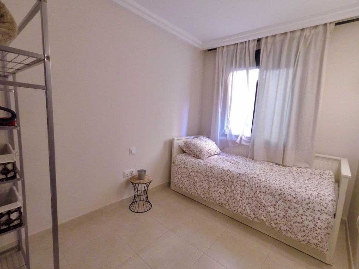 אדחה Paula Pool Apartment Adeje מראה חיצוני תמונה